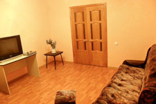2-комнатная квартира на сутки в Уфе: ул. 8 Марта, 19